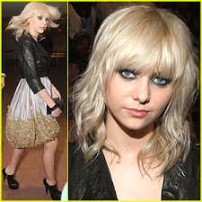 Taylor Momsen is Anna Sui - via Daymix