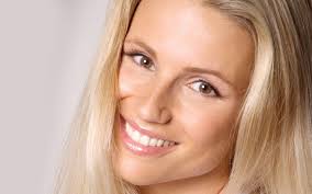 Image wallpapers: <b>Michelle Hunziker</b> Picture