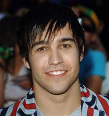 Pete Wentz - via Daymix