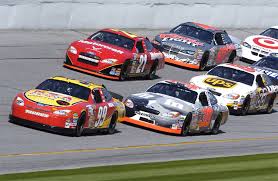 Nascar - via Daymix
