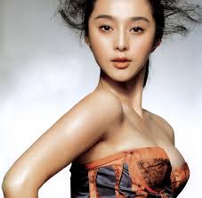 女星爆乳的九大理由_明星盘点_