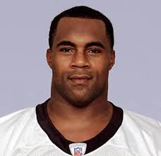 Jamal Lewis Wants To Finish Career 