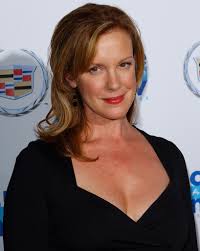 Image <b>Elizabeth Perkins</b> Picture