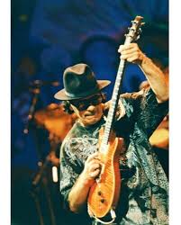 Image <b>Carlos Santana</b> guitarist info Picture