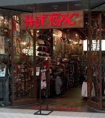 Working at Hot Topic - via Daymix