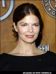 Jeanne Tripplehorn at 14th - via Daymix