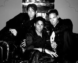 3T... (Click here to enlarge)