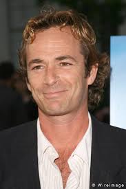 HQ Luke Perry Pictures: John - via Daymix