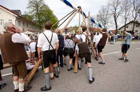 Picture of Lederhosen Bavaria - via Daymix
