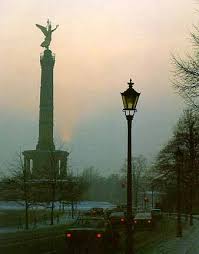 Berlin History - via Daymix