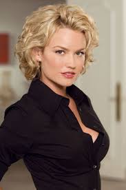 Image Kelly Carlson Picture