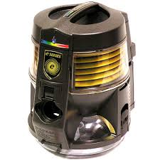 vacuum cleaner comes with