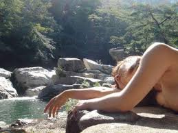 >>Fという混浴の温泉があるので