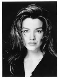 Claudia Christian