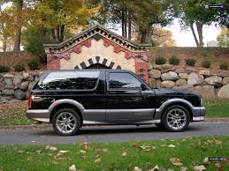 Gmc: Gmc Typhoon