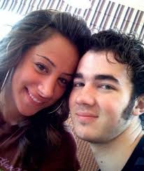 Kevin Jonas proposed to - via Daymix