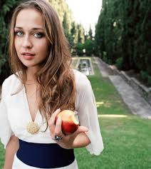 Image <b>Fiona Apple's</b> pictures Picture