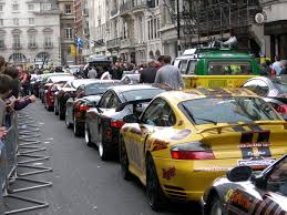File:Gumball 3000 start 2006 - via Daymix