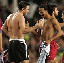 Image suddenly chose <b>Ronaldinho</b> Picture