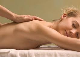 HOT STONES MASSAGE