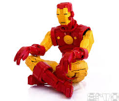 Iron Man made out of Legos - via Daymix