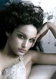 Image <b>Korina Longin</b> se razvodi od Picture
