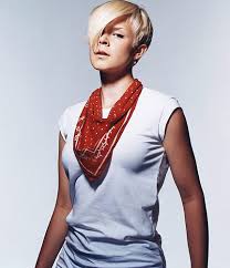 Image <b>Robyn</b> Picture