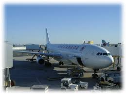 Airport Toronto, - via Daymix
