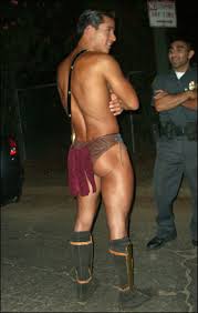 <b>Mario</b>_<b>Lopez</b>_hallowe_380902a.jpg