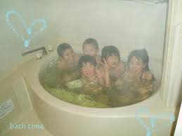 にいとこ達がお風呂♪