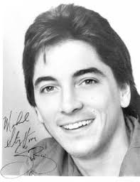 Scott Baio - via Daymix