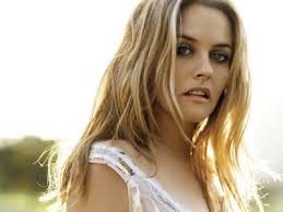 Image Alicia Silverstone Will Make Picture