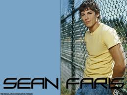   Sean Faris  