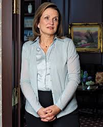 Elizabeth Edwards - via Daymix