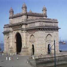 Mumbai The Gateway Of India - via Daymix
