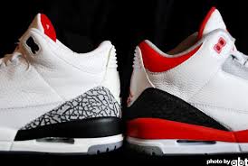 Nike  Air Jordan   3 Fire Red vs 