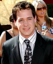 OUT GAY ACTORS MITCHELL - via Daymix