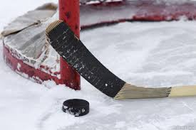 Ice Hockey Essentials - via Daymix