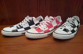      Man x  Converse   Chuck Taylor Lo s    