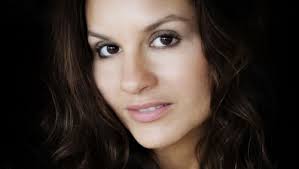 She is Kara DioGuardi and AI was 