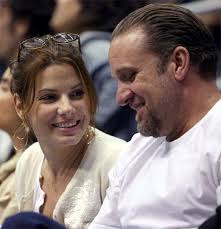 Jesse and Janine have a - via Daymix