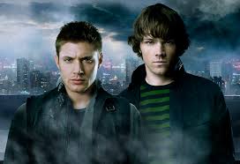 watching supernatural. - via Daymix