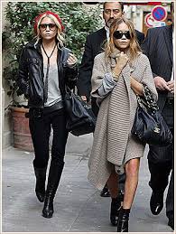   Mary Kate   Olsen Chanel Handbag