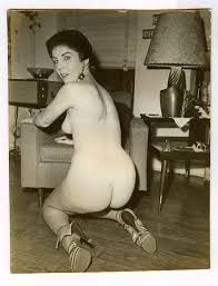 Ann Dunham Nude Pics?