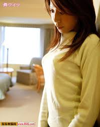 人妻系列之丰满家庭主妇