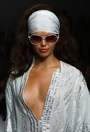Image Email Me <b>Nicole Linkletter</b> Picture