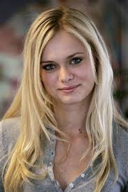Photo Gallery: All About <b>Sara Paxton</b>