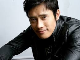 人気俳優イ・ビョンホンさん