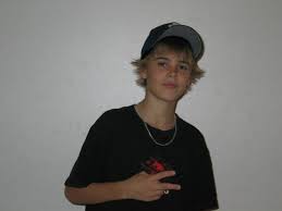 Justin - Justin Bieber 600x450 - via Daymix