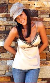 Image Visual Images of <b>Ursula Mayes</b> Picture